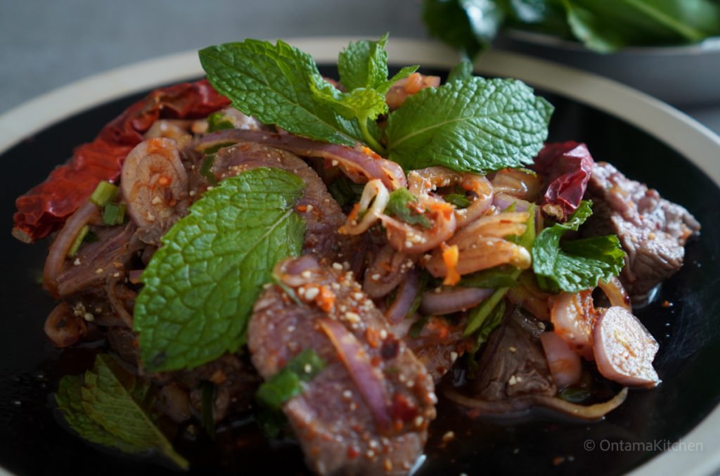 ナムトックヌア (Spicy Thai Beef Salad/น้ำตกเนื้อ)
